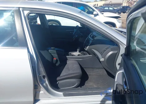 2017 Nissan Altima 2.5 Sv z USA, uszkodzony, nr VIN 1N4AL3AP9HC274936